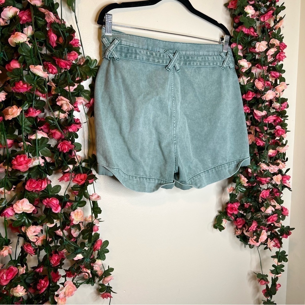 BDG Cora Acidwash Paperbag Jean Shorts OB973734 Size 27 Boho Teal Green Women - Picture 4 of 10